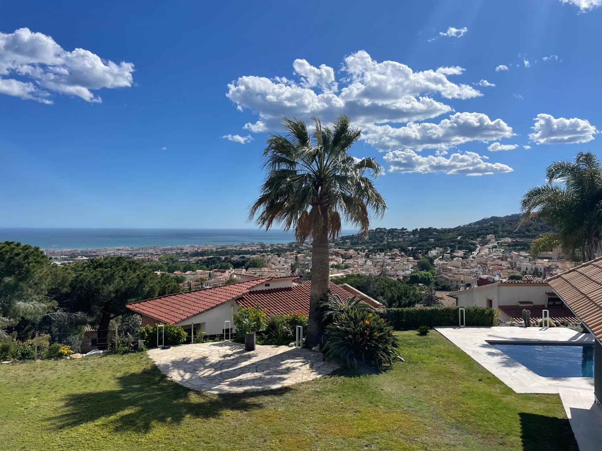 Palm Maresme - Suite With Bathroom And Terrasse With Ocean Views In A Private Villa Vilassar De Dalt エクステリア 写真